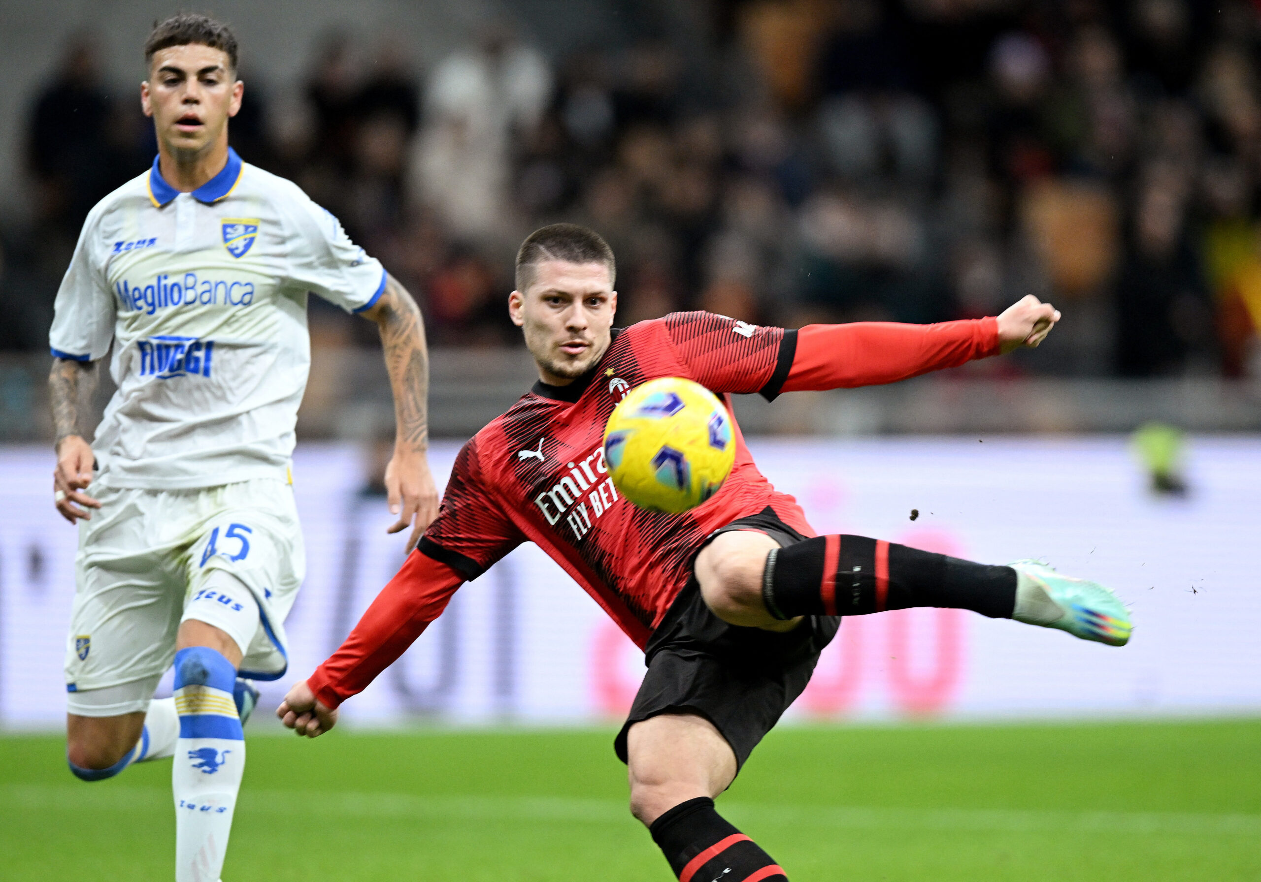 AC Milan vs Frosinone (02:45 – 03/12) | Xem lại trận đấu