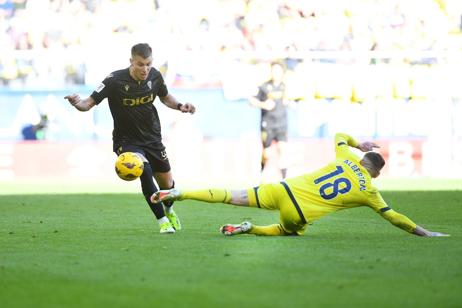 Villarreal vs Cadiz (20:00 – 04/02) | Xem lại trận đấu
