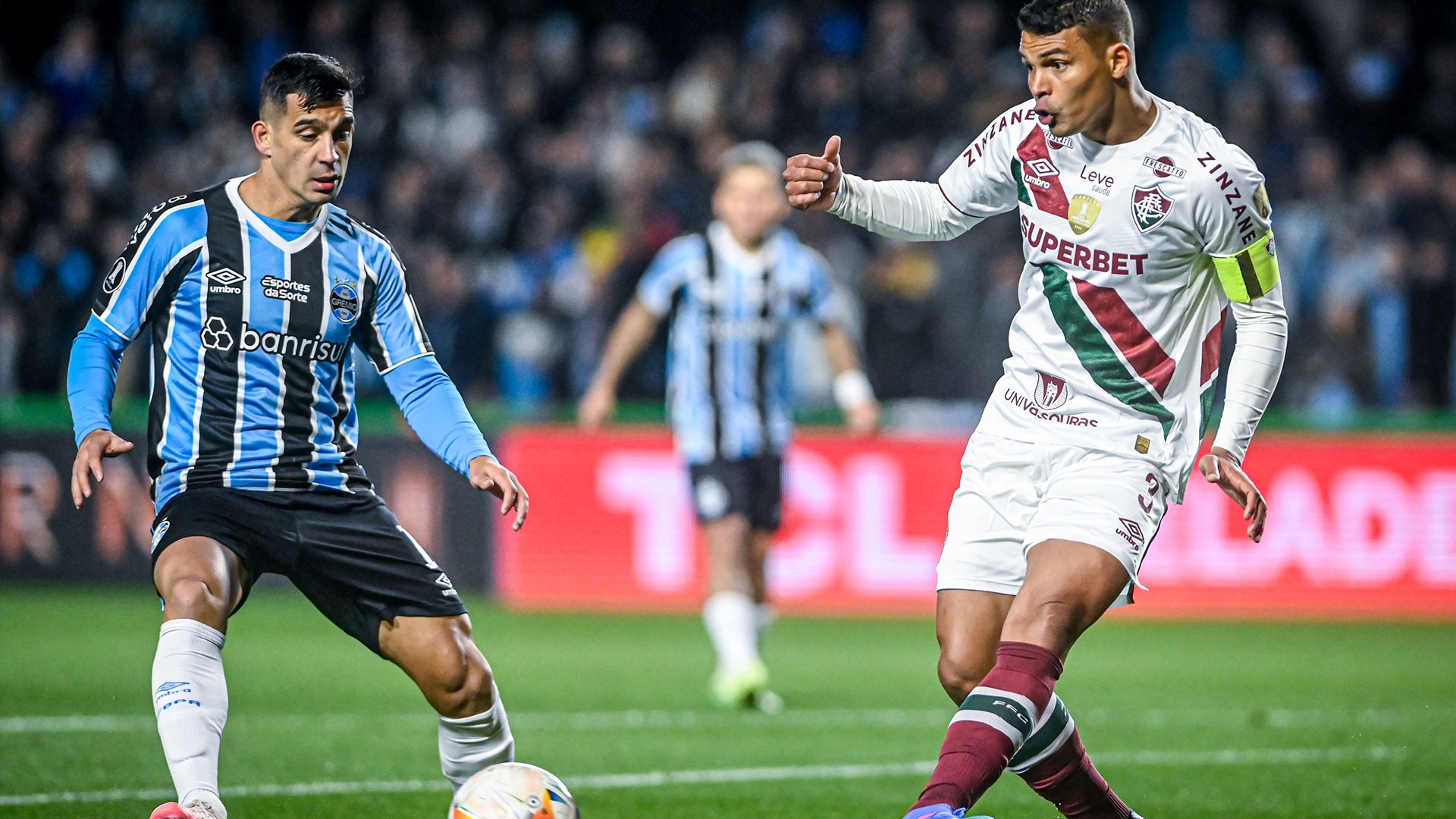 Nhận định soi kèo Corinthians vs Fluminense lúc 05h30 ngày 17/4/2025