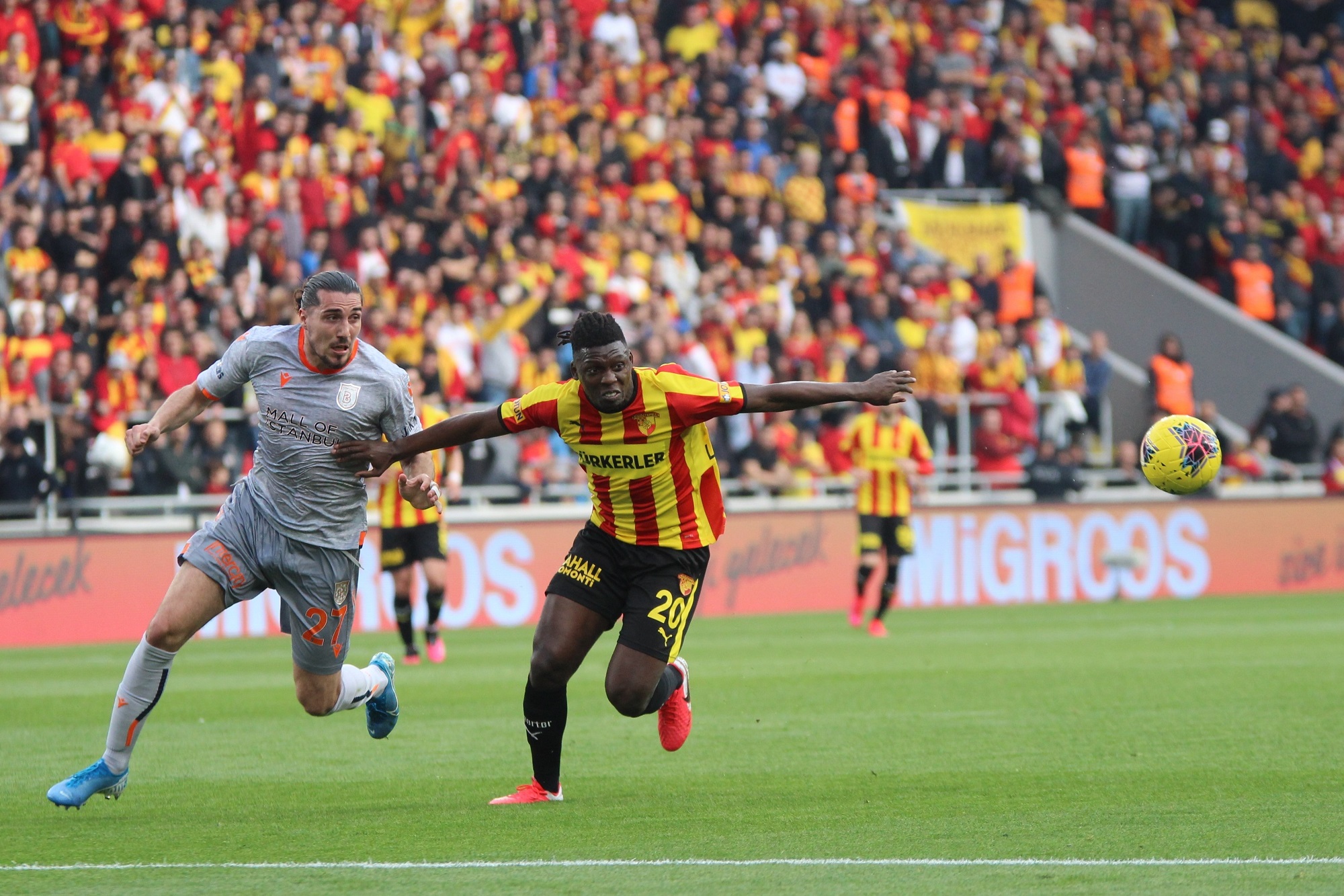 Nhận định soi kèo Goztepe vs Basaksehir lúc 00h00 ngày 29/4/2025