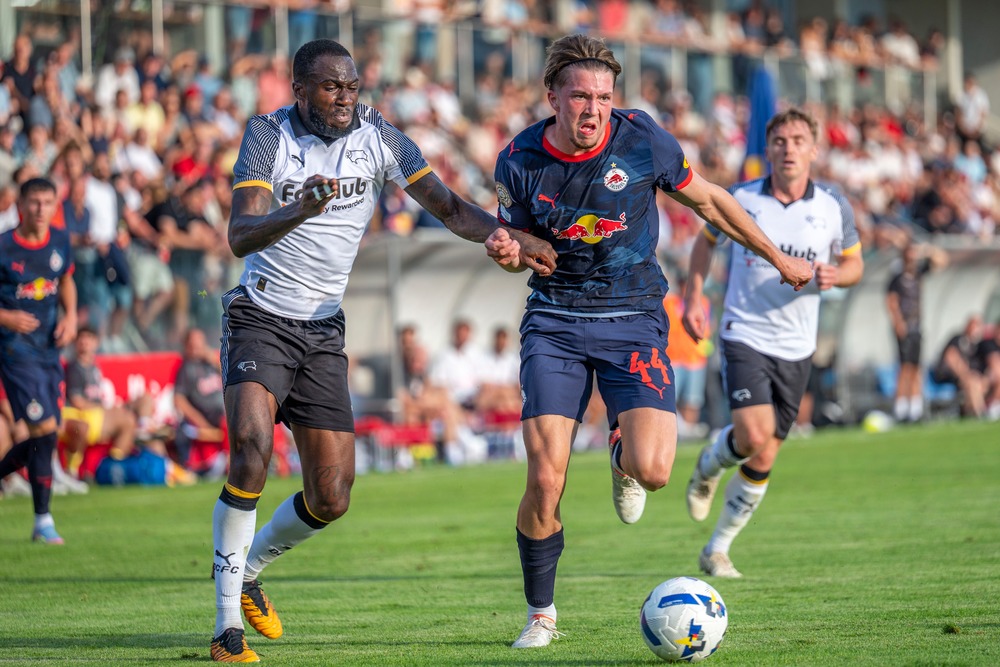 Nhận định soi kèo SK Brann vs Red Bull Salzburg lúc 00h00 ngày 24/7/2025