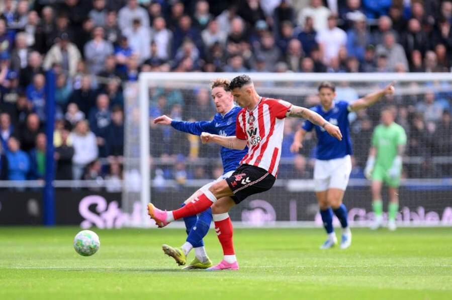 Everton vs Sunderland (21:00 – 17/05)