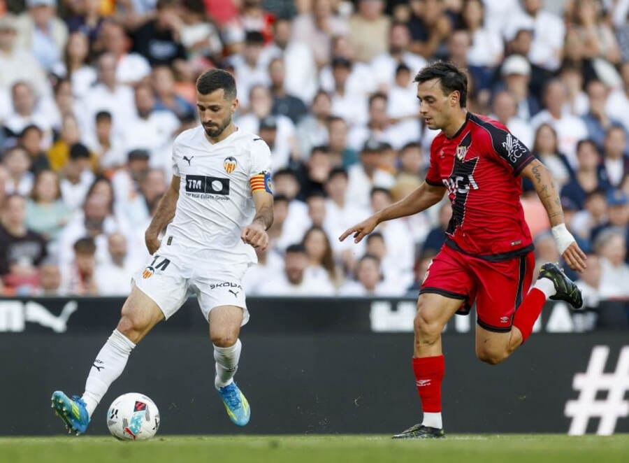 Valencia CF vs Rayo Vallecano (00:00 - 15/05)